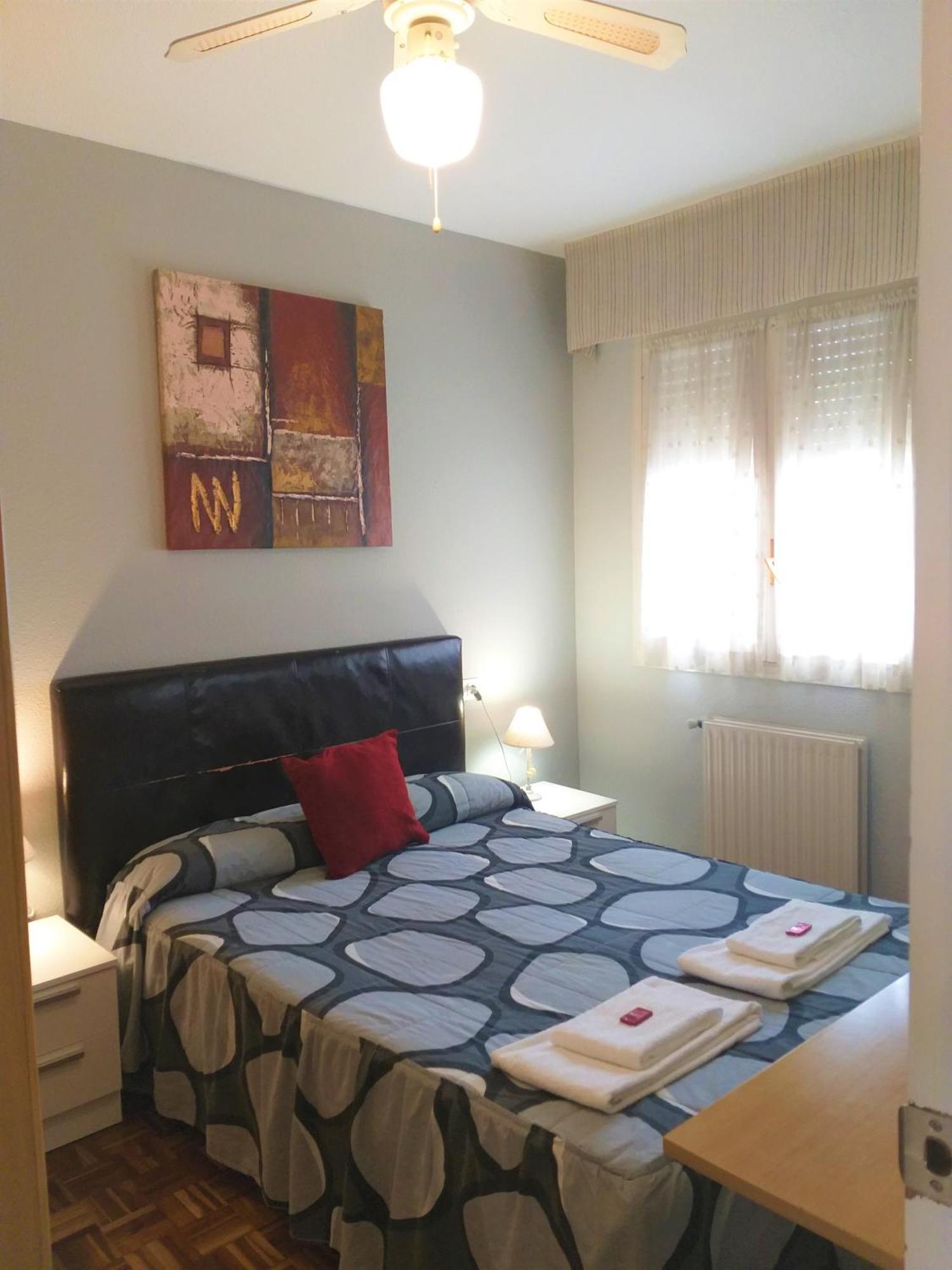 Pension Pamplonabeds Bagian luar foto